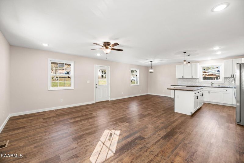 363 Cr 656, Athens, TN 37303
