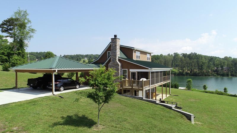 363 Kashinampoo Ln, Bean Station, TN 37708