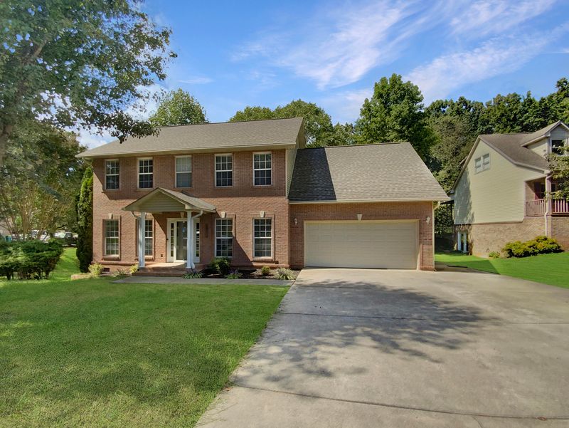 3631 Broken Wing Rd, Knoxville, TN 37931
