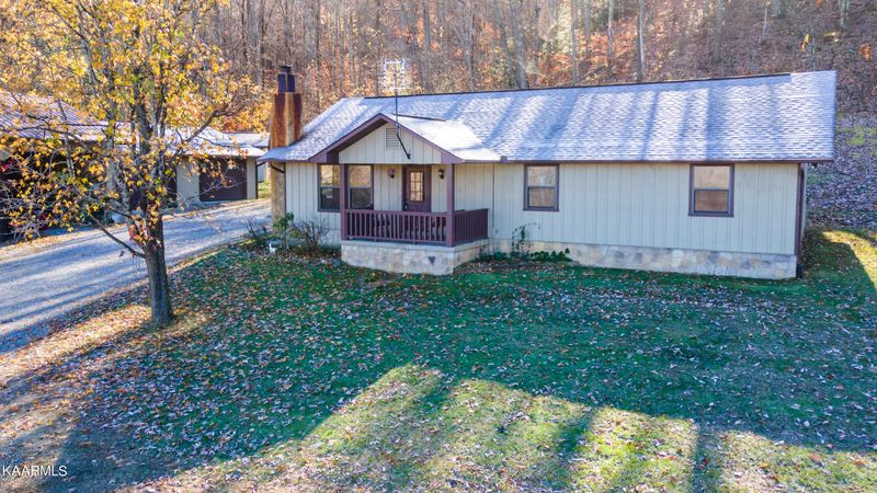 3633 Rimmel Rd, Sevierville, TN 37862