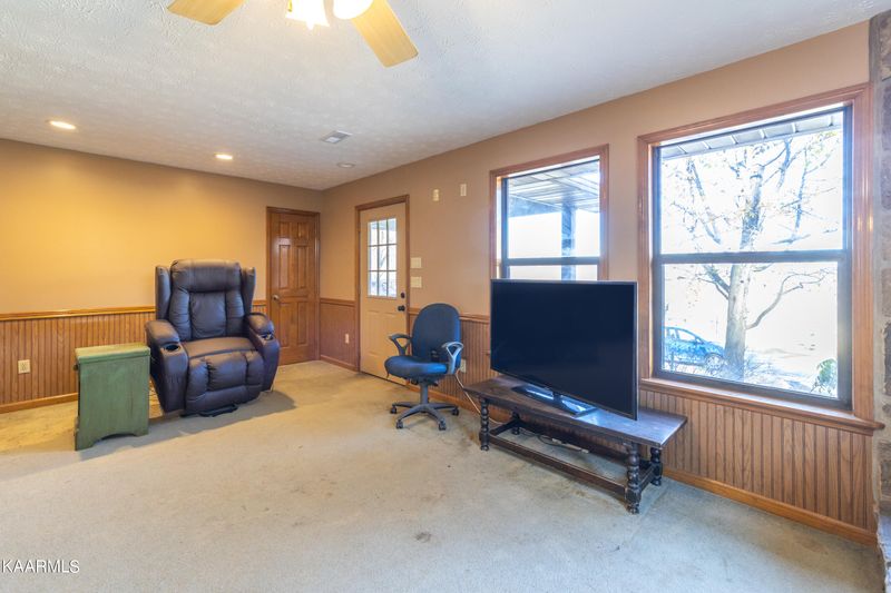 3633 Rimmel Rd, Sevierville, TN 37862