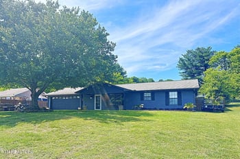 3633 Southfork Pl, Maryville, TN 37801