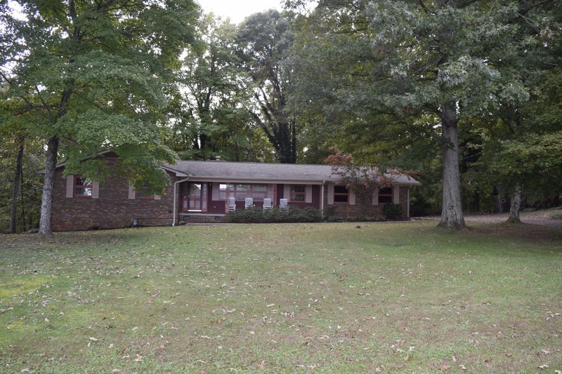 3635 Laurel Oak Ln, Knoxville, TN 37931