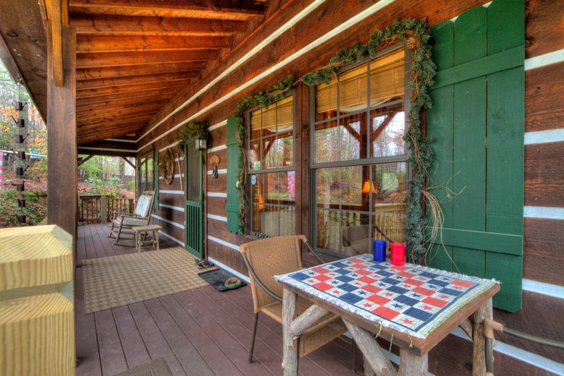 3638 Marshall Ln, Sevierville, TN 37862