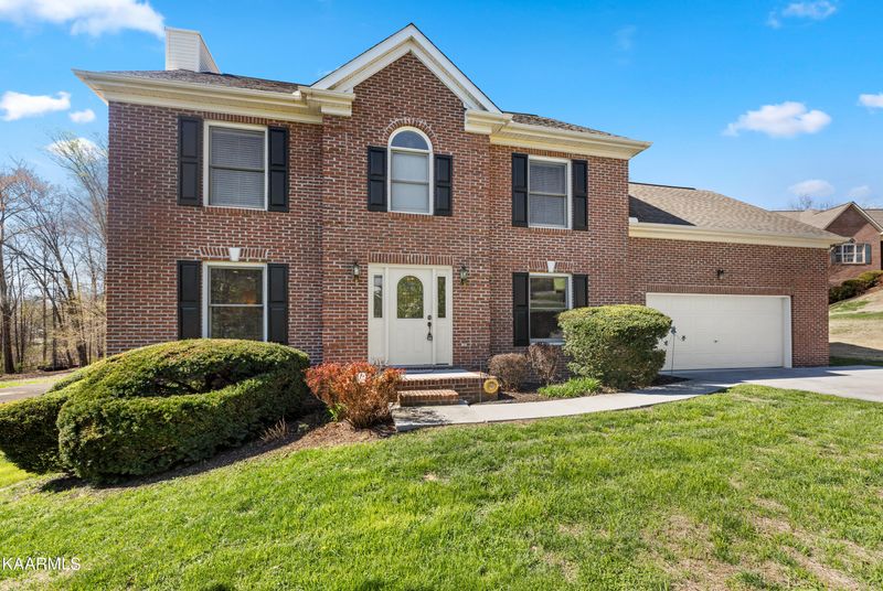 3639 Broken Wing Rd, Knoxville, TN 37931
