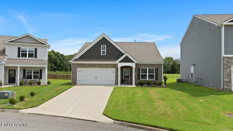 364 Cedar Park Dr, Loudon, TN 37774