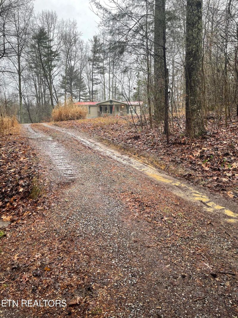 364 Corbin Hill Rd, Oliver Springs, TN 37840