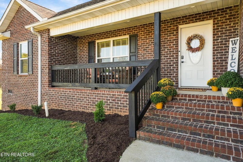 364 Lee Lambert Rd, Maryville, TN 37803