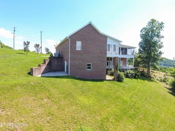 364 Panoramic Dr, Maynardville, TN 37807