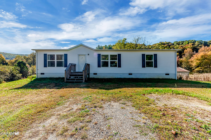 364 Rankin Chapel Rd, Oakdale, TN 37829