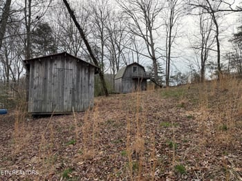 364 Shady Grove Rd, Lancing, TN 37770