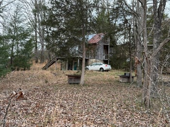 364 Shady Grove Rd, Lancing, TN 37770