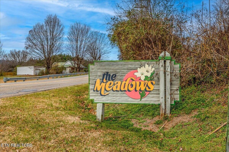 3641 Meadowland Dr, Morristown, TN 37814
