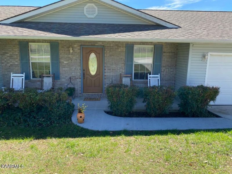 3642 Blue Byrd Ln, Kodak, TN 37764