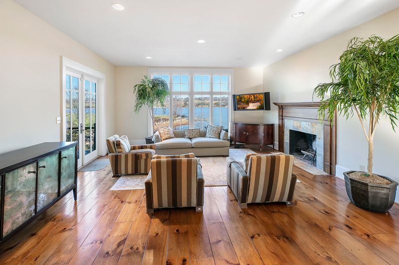 3647 Lowes Ferry Rd, Louisville, TN 37777