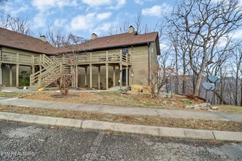 365 Moytoy Rd #107, Crab Orchard, TN 37723