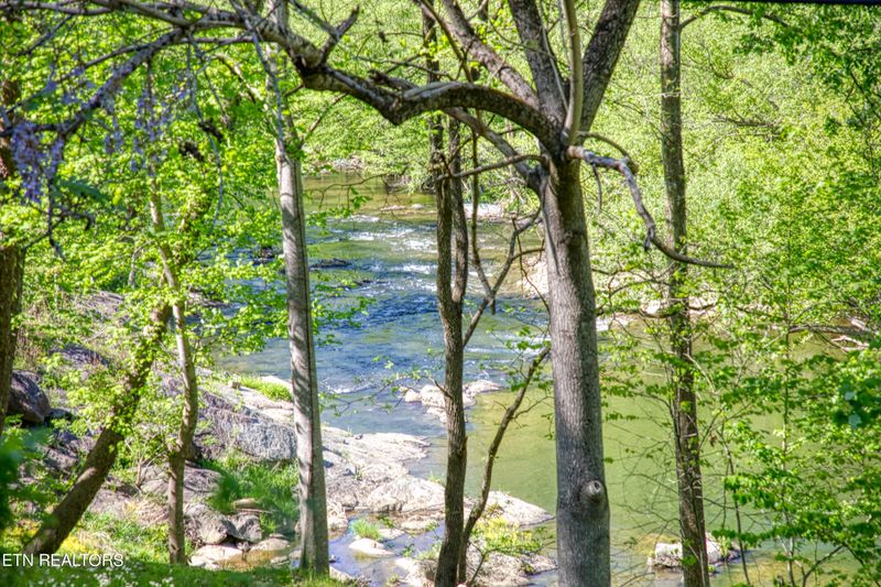 3654 Pittman Center Rd, Sevierville, TN 37876