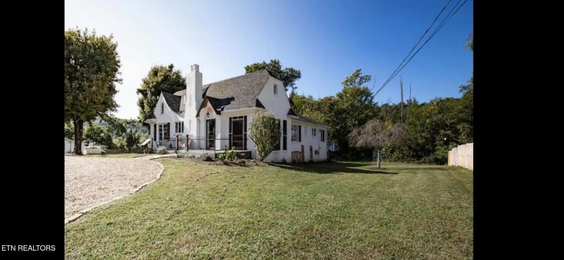 3655 Douglas Dam Rd, Kodak, TN 37764