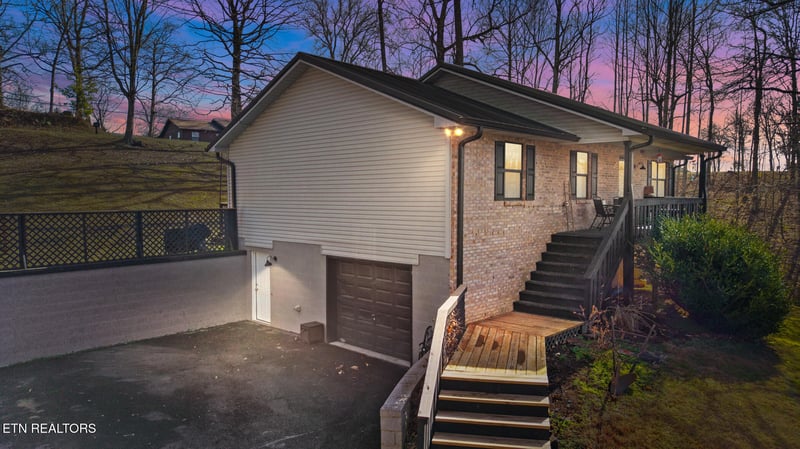 366 Booker Rd, Maynardville, TN 37807