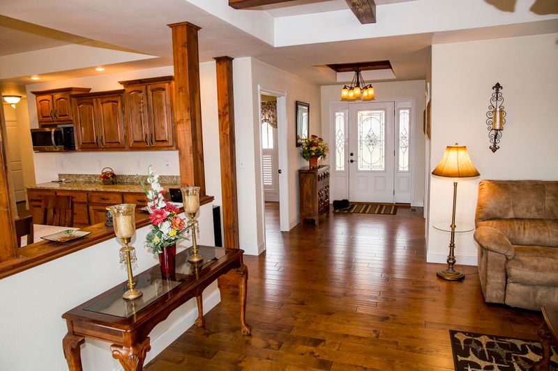 366 Snead Dr, Crossville, TN 38558
