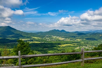 3661 Buckeye Knob Way, Sevierville, TN 37862