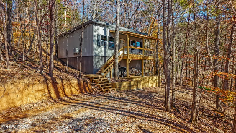 367 Cagle Rd, Tellico Plains, TN 37385