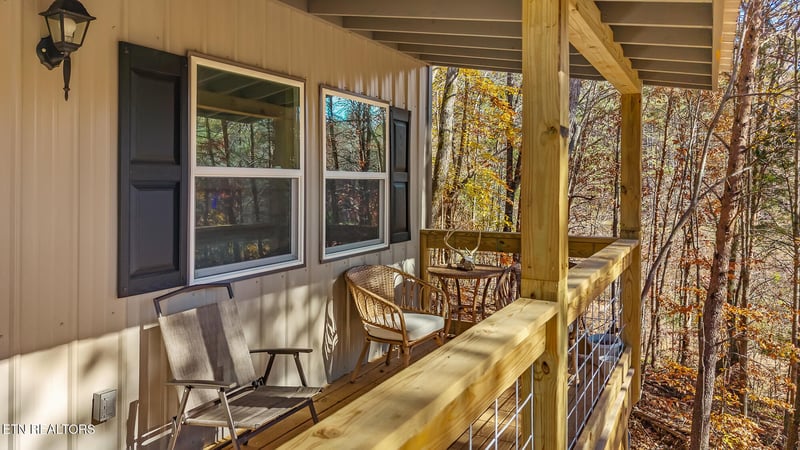 367 Cagle Rd, Tellico Plains, TN 37385