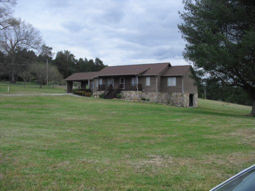 367 Johnson Circle Rd, Clinton, TN 37716