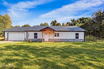 367 N Fork Rd, Madisonville, TN 37354