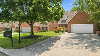367 Paine Lake Dr, Sevierville, TN 37862