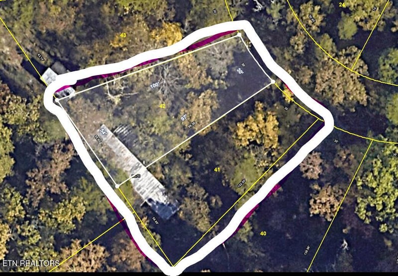 3670 Haven Hill Rd, Louisville, TN 37777