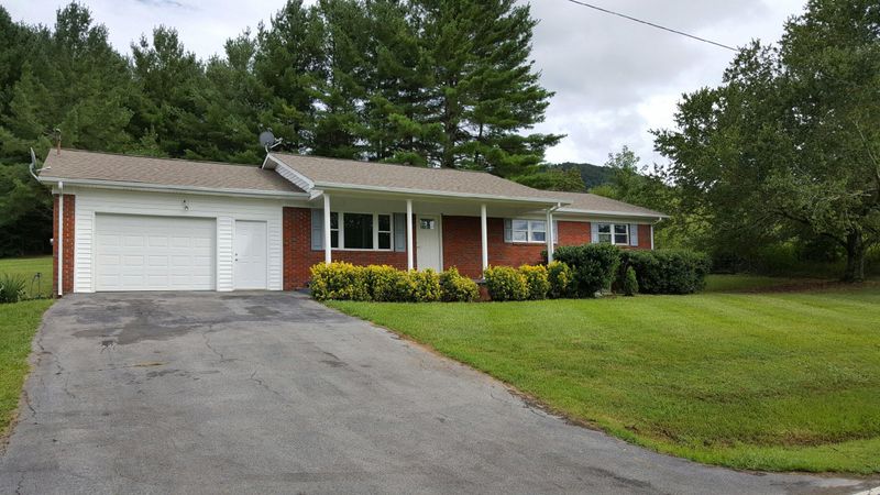3674 Joppa Mtn Rd, Washburn, TN 37888