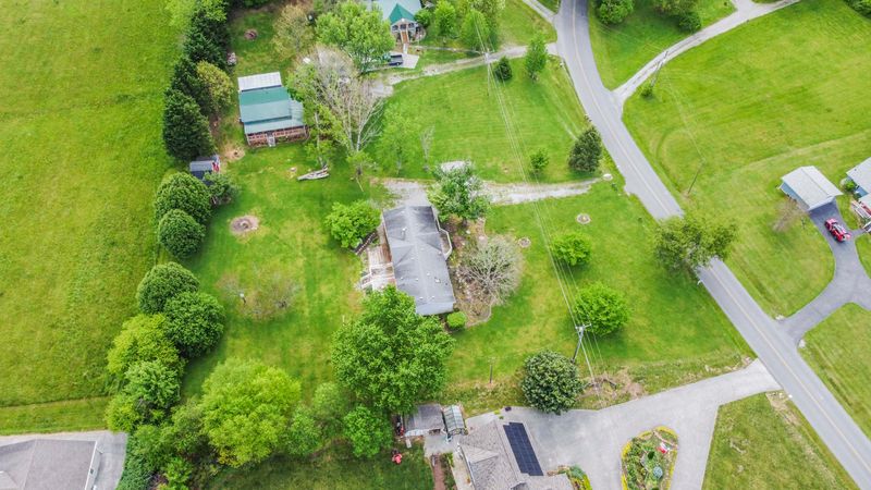 3675 Valley View Rd, Sevierville, TN 37862