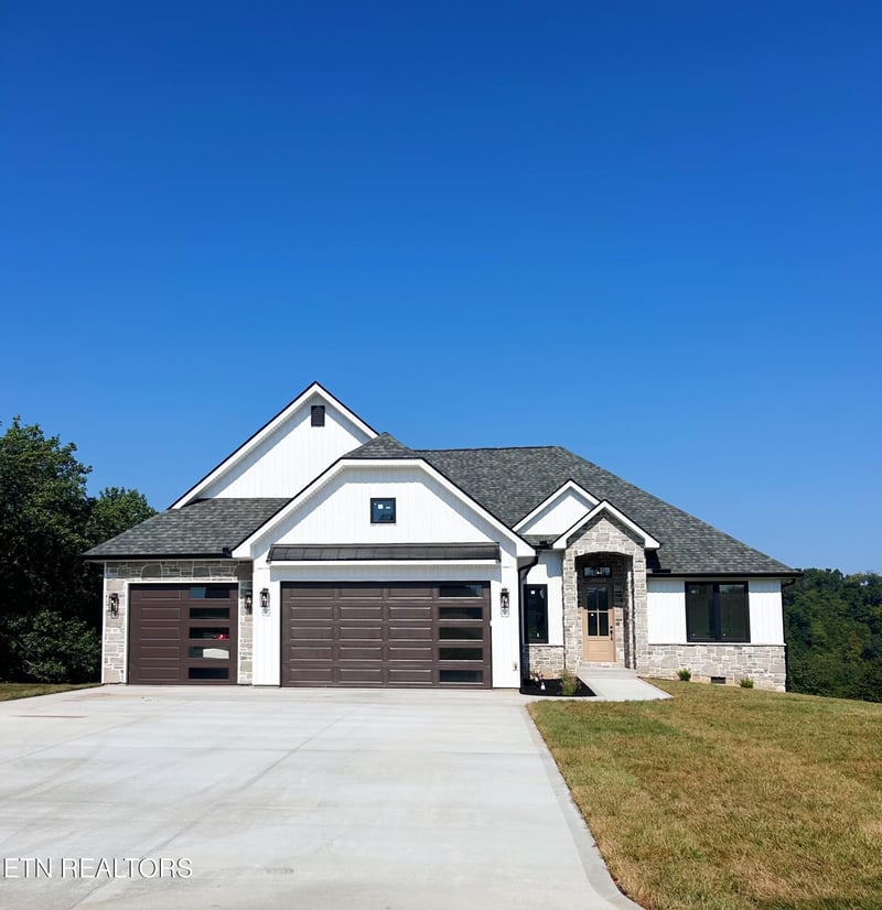 368 Marble Bluff Dr, Kingston, TN 37763
