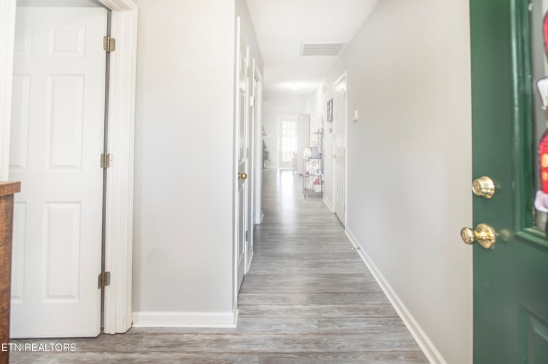 369 Hawthorne Oaks Way, Powell, TN 37849