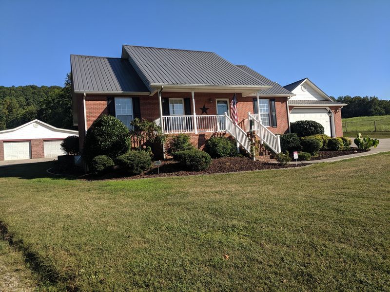 3691 Stockton Valley Rd, Loudon, TN 37774