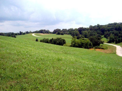 37 Thunder Ridge Dr, Vonore, TN 37885
