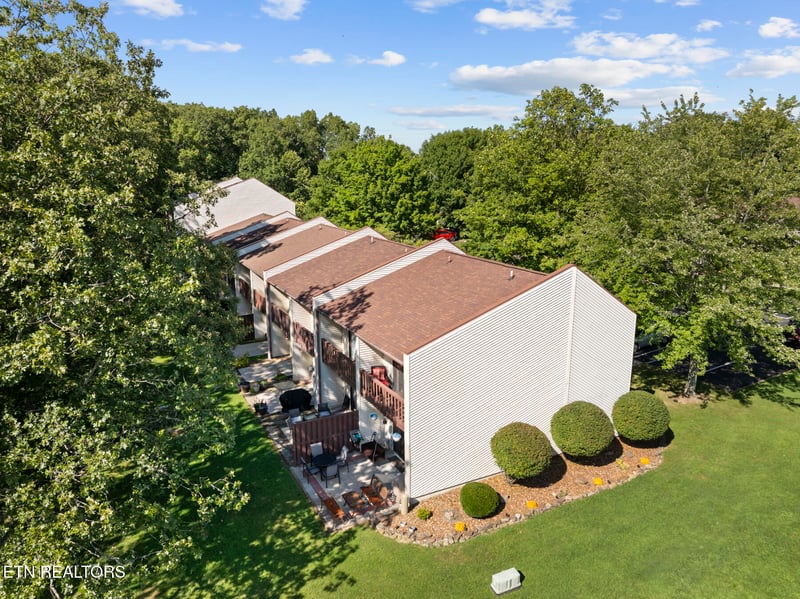 37 Wilshire Heights Dr #37, Crossville, TN 38558