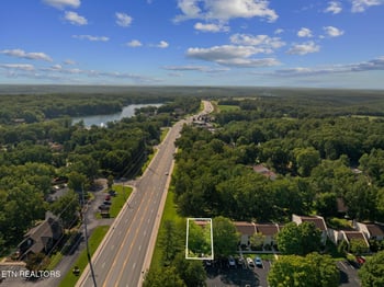 37 Wilshire Heights Dr #37, Crossville, TN 38558
