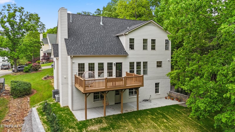 3700 S View Cir, Knoxville, TN 37920