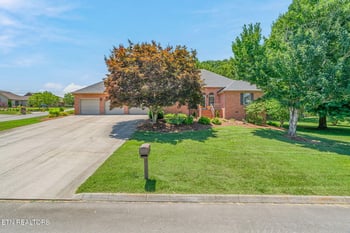 3701 Hackworth Rd, Knoxville, TN 37931