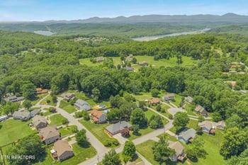 3701 Hackworth Rd, Knoxville, TN 37931