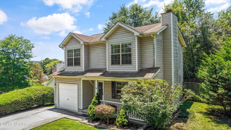 3701 Holgate Ln, Powell, TN 37849