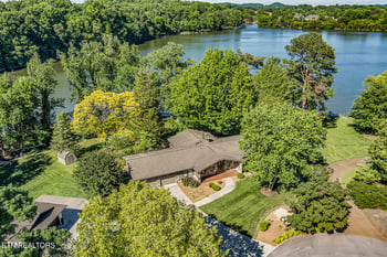 3701 River Trace Ln, Knoxville, TN 37920