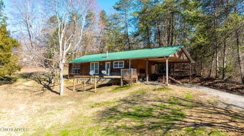 3702 Lost Branch Rd, Sevierville, TN 37862