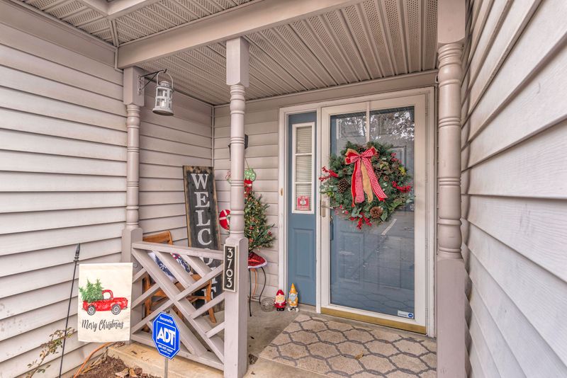 3703 Saint Simon Way, Knoxville, TN 37912