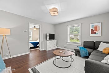 3704 Decatur Dr, Knoxville, TN 37920