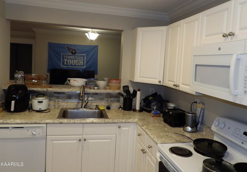 3704 Spruce Ridge Way #2013, Knoxville, TN 37920