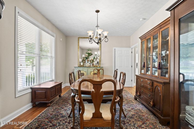3705 Colonel Jim Dr, Maryville, TN 37804