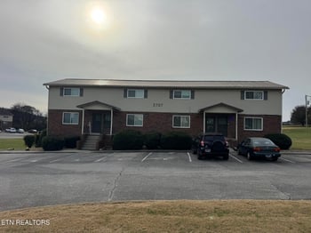 3707 Moss Ln, Louisville, TN 37777